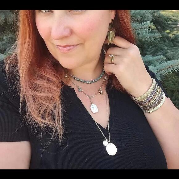 Everest Necklace - Picture 8 of 12